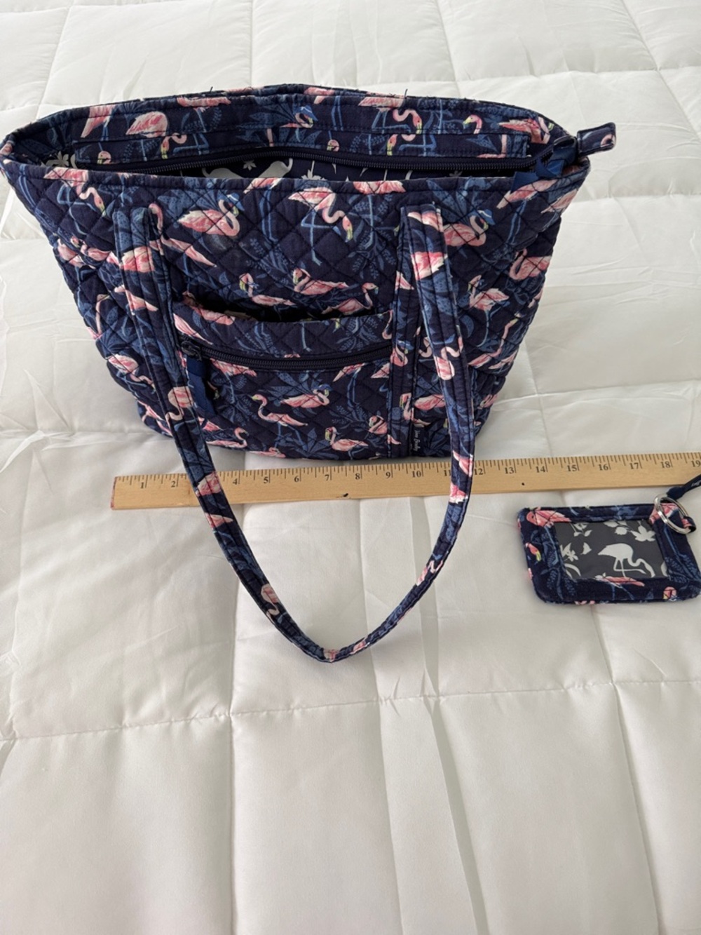 Vera Bradley Small Cotton Quilted Tote w/change purse. Flamingo Party EUC